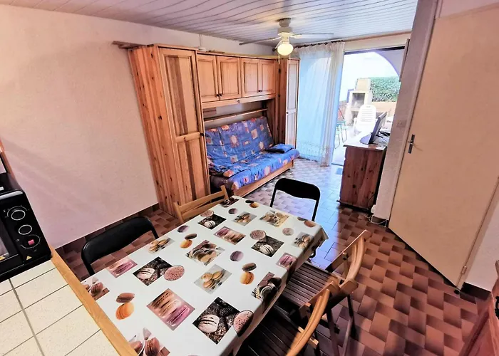 Maryland 1 Et 2 - Deux Pieces Coin Nuit 6 Couchages Port Leucate. Ref: 1mrl_3d Mae-5424 * Leucate